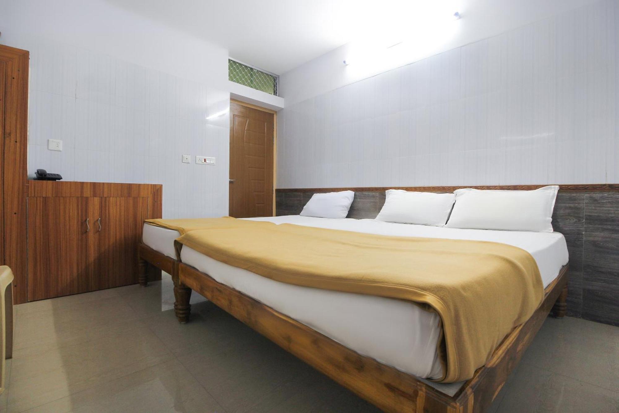 Hotel O Jks Deluxe Lodge Udaiyarpalaiyam Экстерьер фото